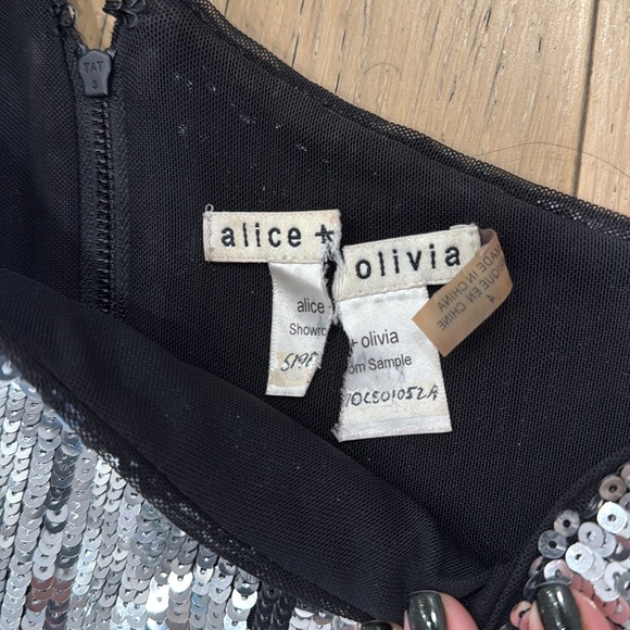 Alice & Olivia Silver One Sleeve Sequin Mini Dress - Picture 2 of 5